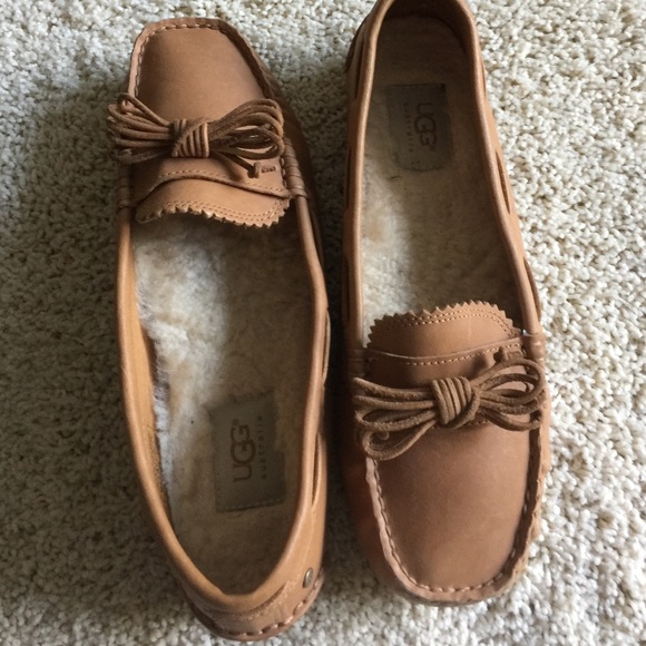 Uggs flats - authentic