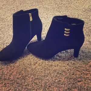 Anne Klein black booties
