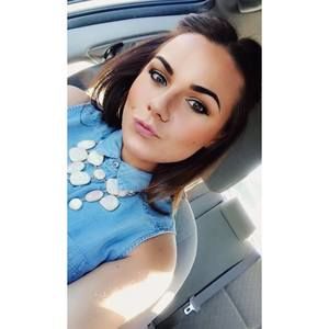 Meet your Posher, Christine