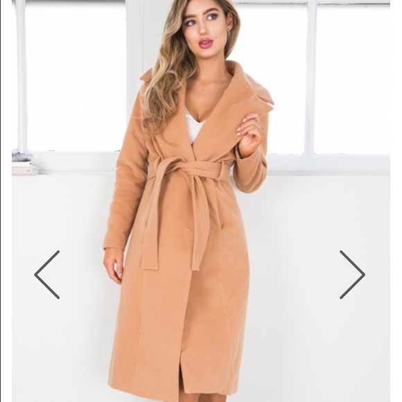 Class Act Trench Coat in Camel