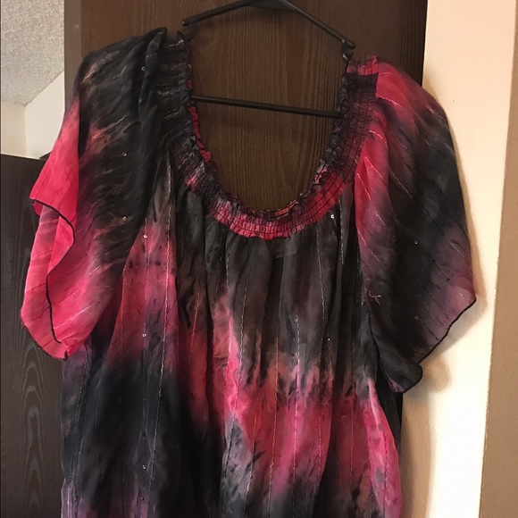 Top - Picture 1 of 3