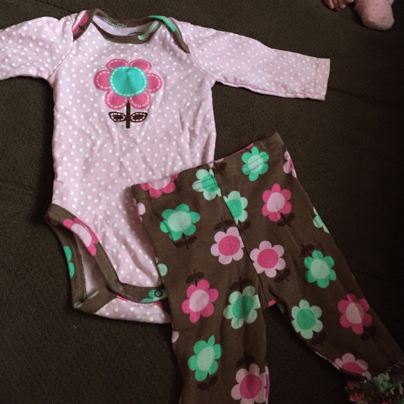 2 piece Baby girl matching set