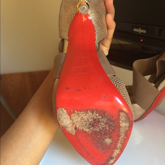 Christian Louboutin Big Dorcet baseball Gold Heels - Picture 2 of 4