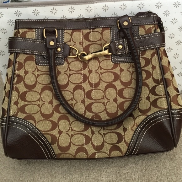Coach purse