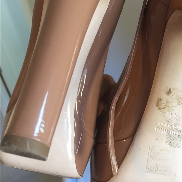 Mini Miu Nude loafer heels - Picture 3 of 4