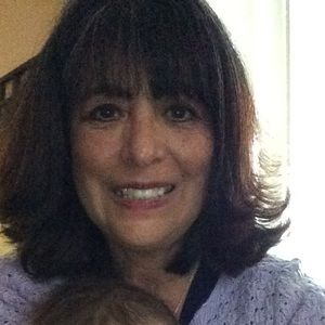 Meet your Posher, Gloria