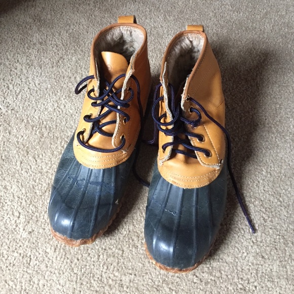 Duck boots