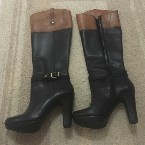 Boots - Picture 2 of 4