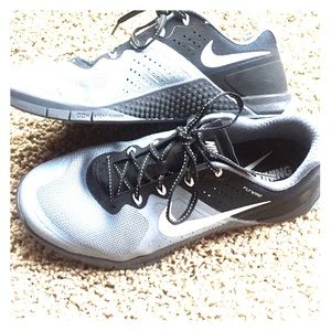 Nike Metcon 2 Women's size 9