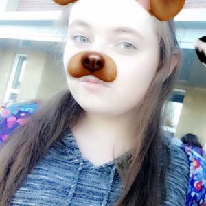 Meet your Posher, Talia