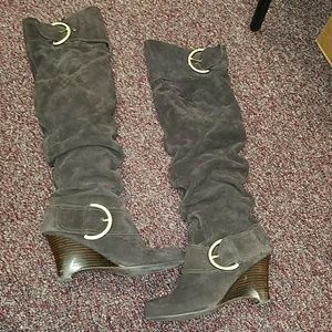 Over the knee Naughty Monkey Suede boots