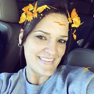 Meet your Posher, Christy