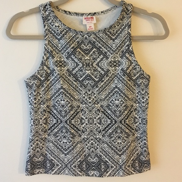 NWOT Pattern cropped tank top
