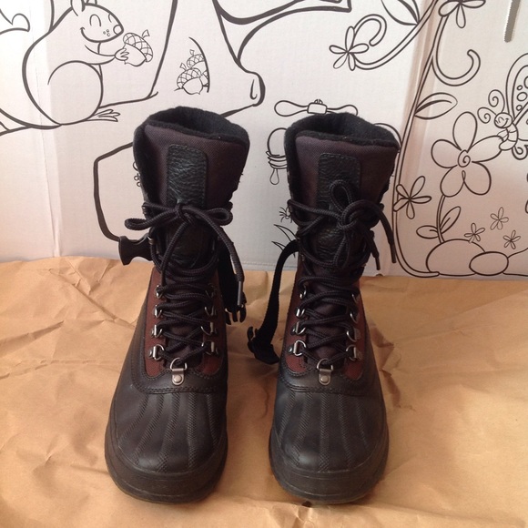 Mens sorel boots .size 9