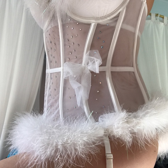 Victoria's Secret Snowbunny Corset