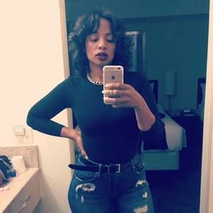 Meet your Posher, Shayla