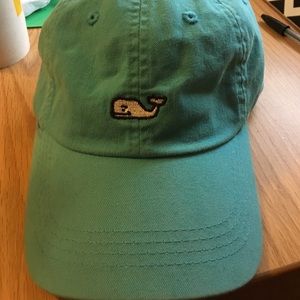 Vineyard vines hat 🐳