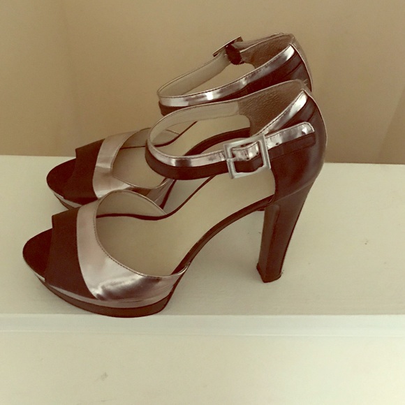 Metallic color block high heels shoes