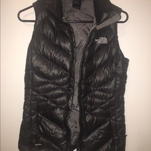 North face down vest