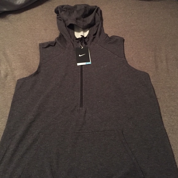 Nike Half Zip Sleeveless Pullover
