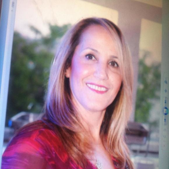 Meet your Posher, Farideh