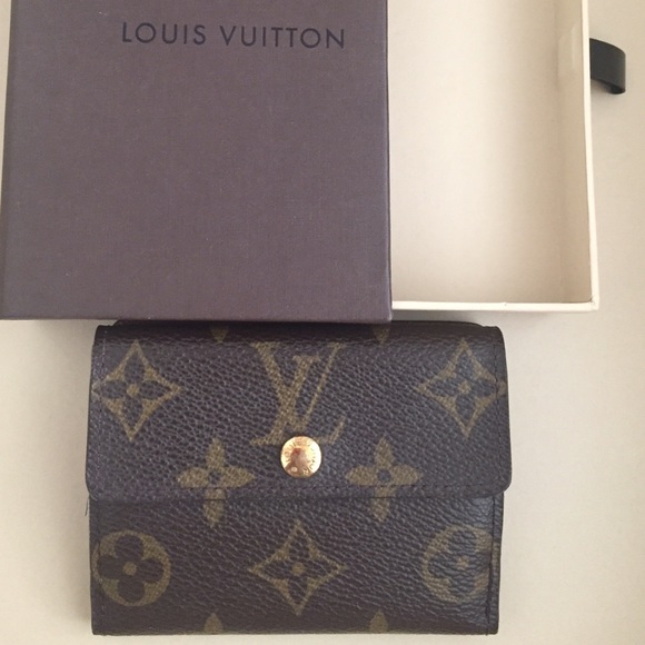 SOLD !!!! 💯Authenic Louis Vuitton Wallet