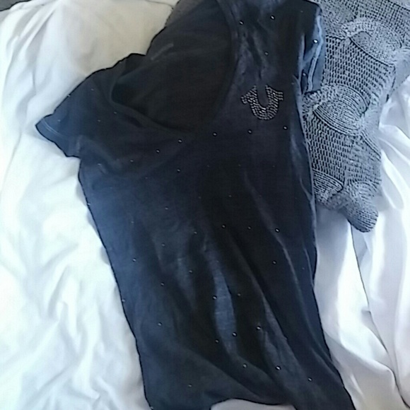 Like new True Religion V-neck tee. - Picture 2 of 2