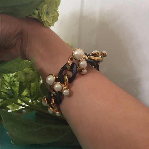 Ann Taylor bracelet
