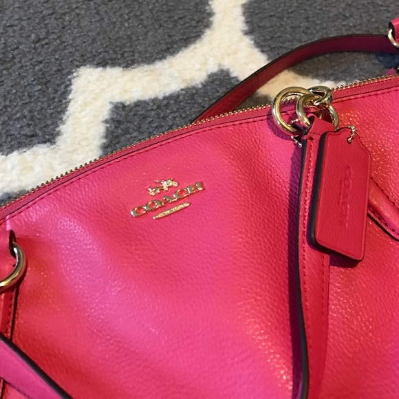 ❌SOLD ❌Authentic Coach Handbag - Picture 2 of 4