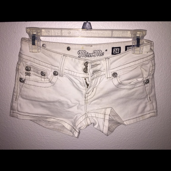 Miss Me shorts