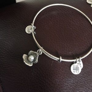 Alex and Ani clam and pearl