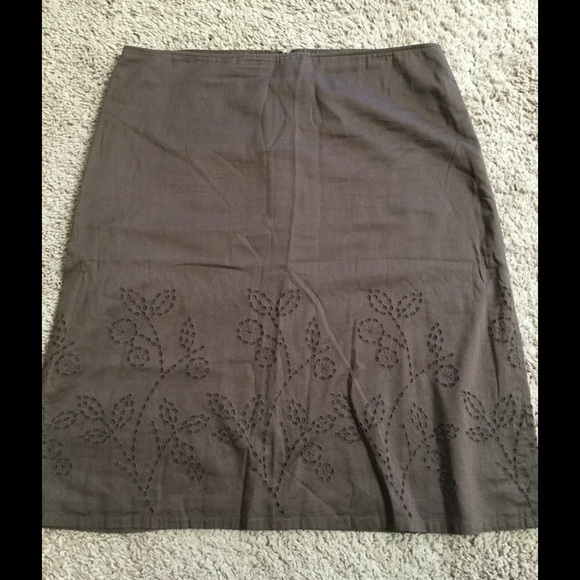 Theory Dresses & Skirts - Women's Theory knee length brown skirt Theory Dresses & Skirts - Women's Theory knee length brown skirt