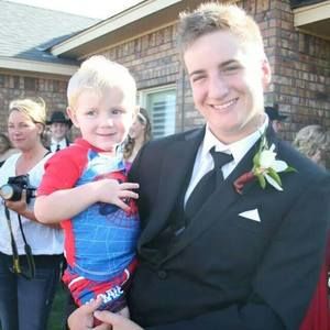 Meet your Posher, Dillon