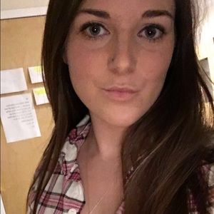 Meet your Posher, Michaela