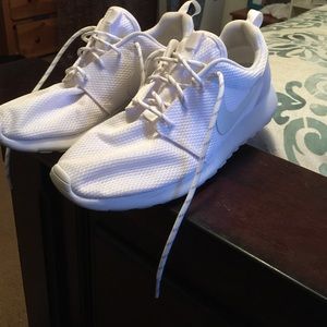 White roshes