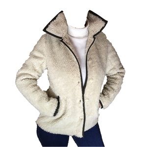 PATAGONIA Cream Alder Creek Sherpa Jacket