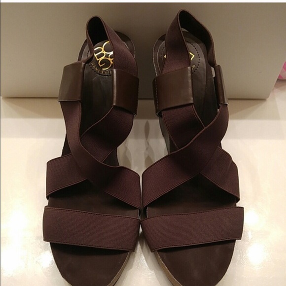 BCBG wedge. Size 8