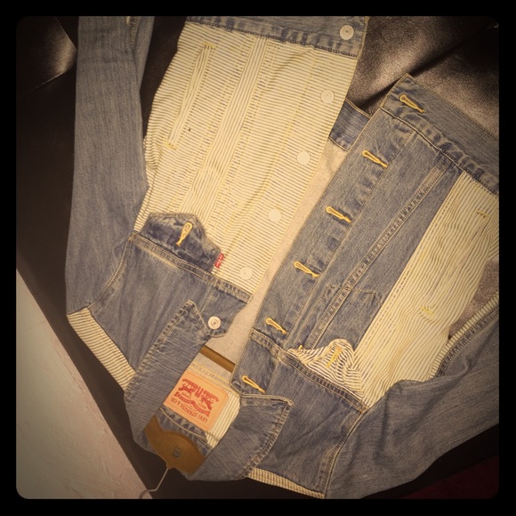 Women Levi Jean Jacket Sm
