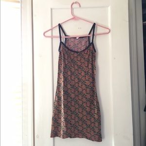 Sparkle & Fade tank top