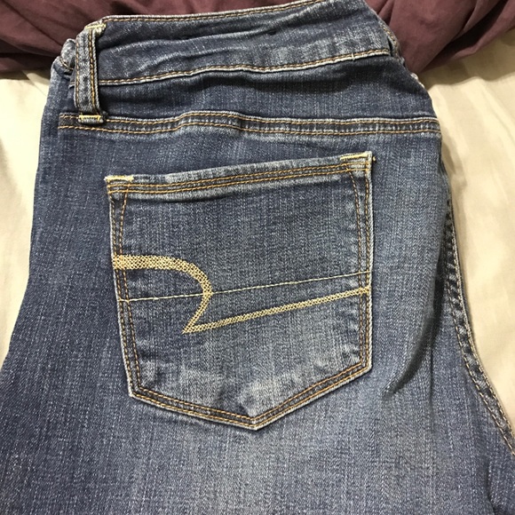 American Eagle Skinny Kick Jeans