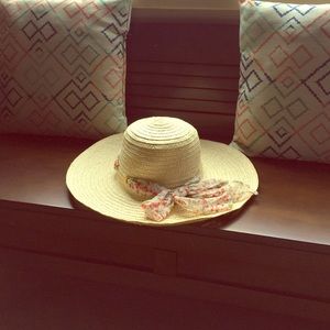 Floral Tweed Hat