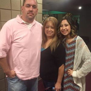 Meet your Posher, Mona