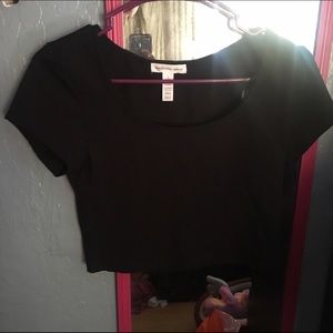 Black cropped top