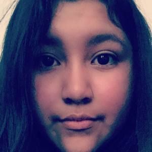 Meet your Posher, Mayra