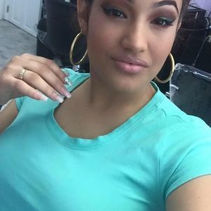 Meet your Posher, Christina