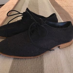 ZARA oxford slip on