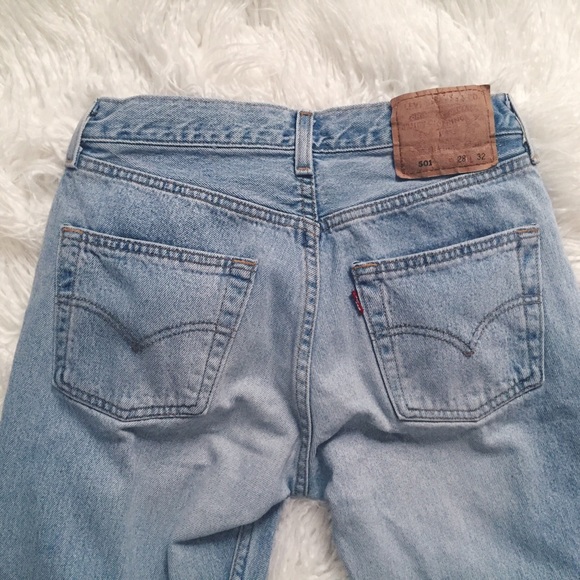Vintage Levi's 501 Light Wash ⚡️