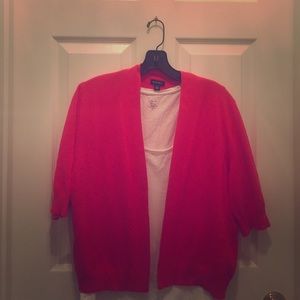 Red Nine West Shrug