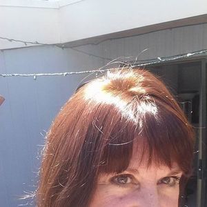 Meet your Posher, Linda