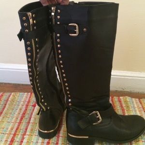 NEW Steve Madden Black Boots